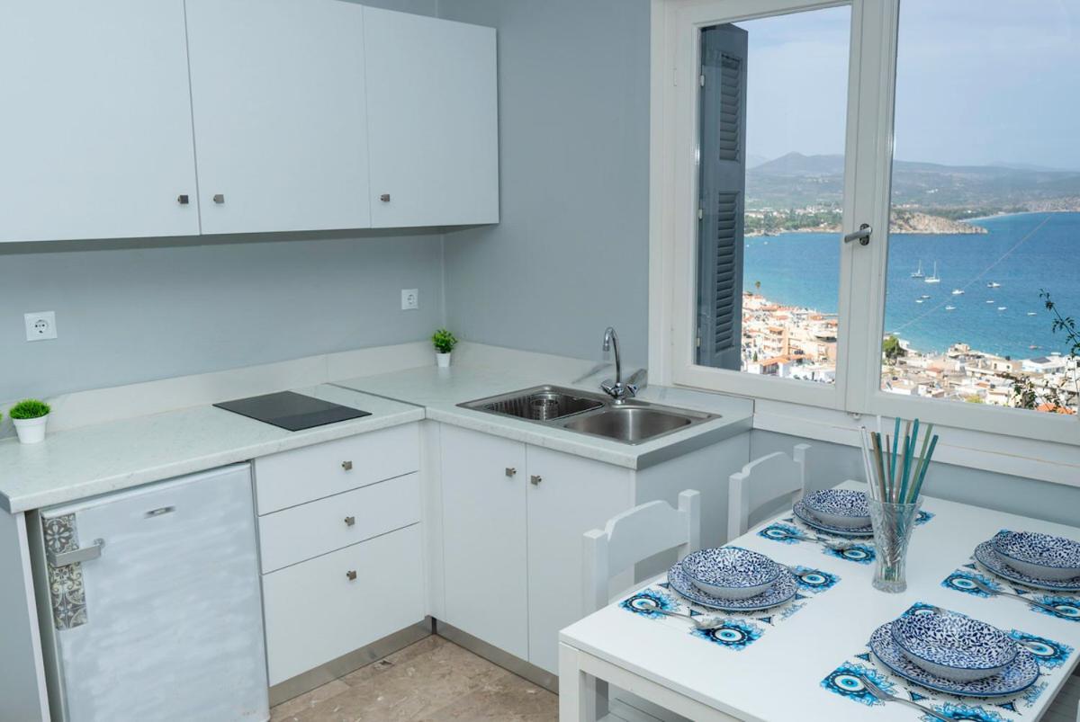 Daphne Bungalows Толон Екстериор снимка