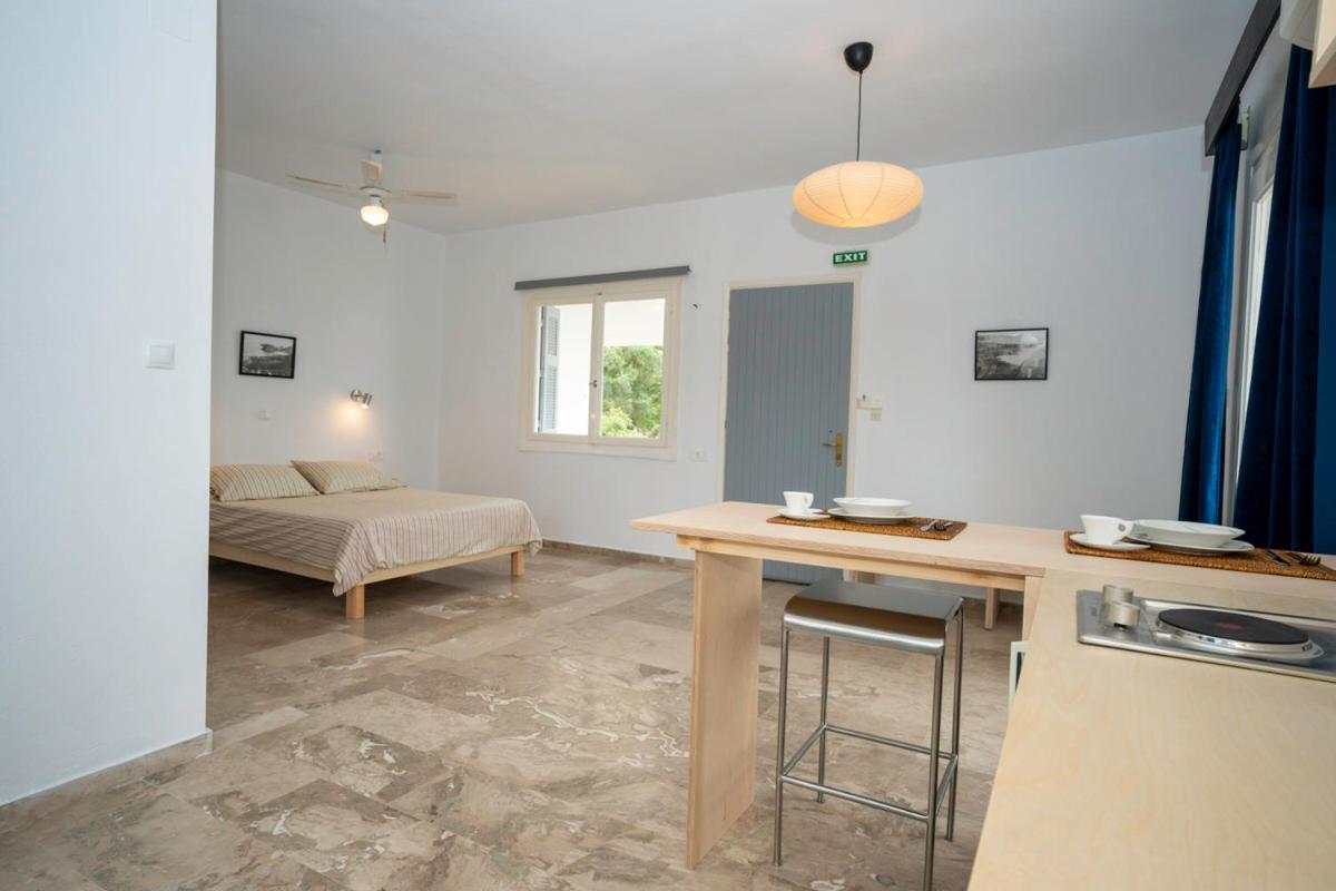 Daphne Bungalows Толон Екстериор снимка